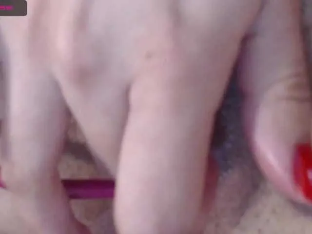 Live sex webcam photo for GabyGuzman #271388837