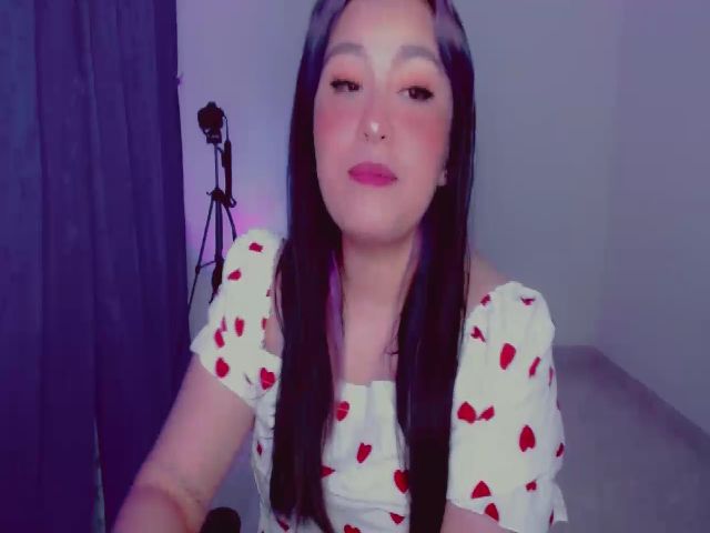 Live sex webcam photo for flowers_conni #271392065