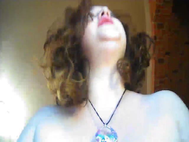 Live sex webcam photo for CurlyCherry #271378322