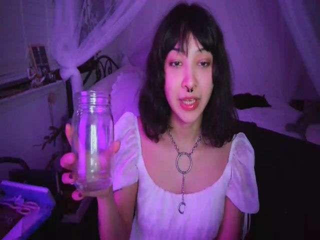 Live sex webcam photo for hazy666 #271379998