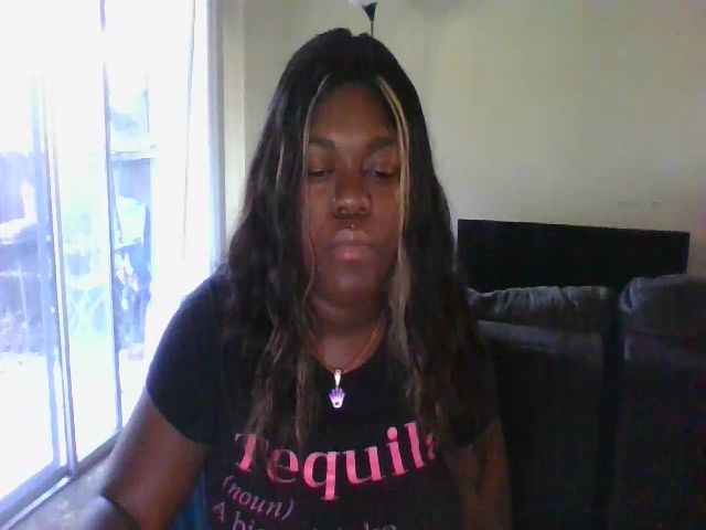 Live sex webcam photo for Bigbootibambi #271392300
