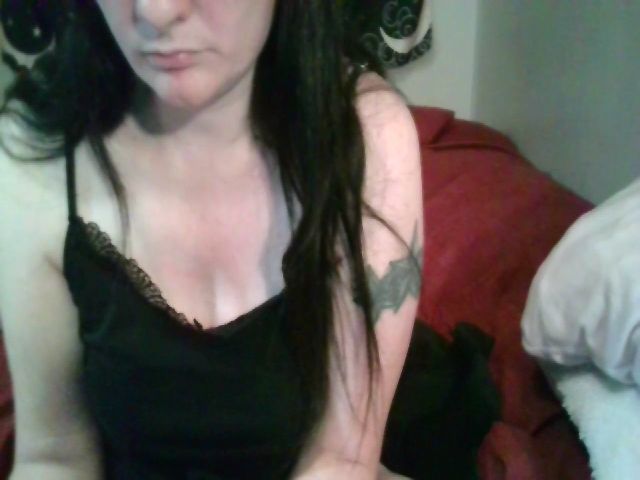 Live sex webcam photo for HarleyStar82 #271380242
