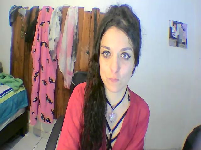 Live sex webcam photo for BabyAmateur96 #271382225