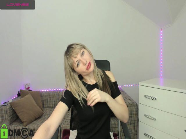 Live sex webcam photo for Irina_Vega #271383703