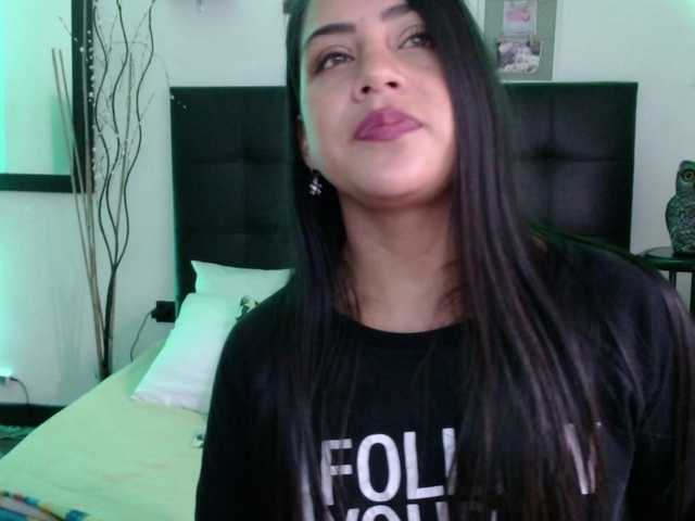 Live sex webcam photo for eva-hot #271385040