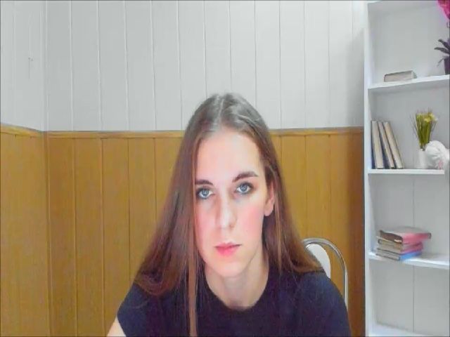 Live sex webcam photo for TessaLoveXX #271385548