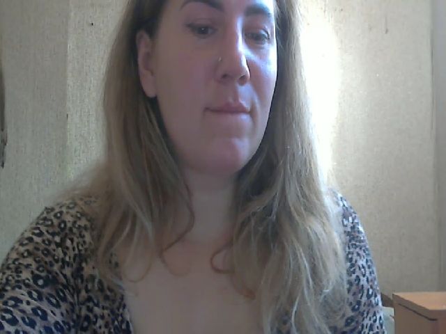 Live sex webcam photo for ChrystalBella #271381907