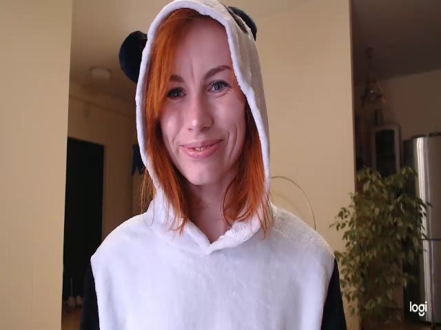 Live sex webcam photo for RedheadMila #271386178