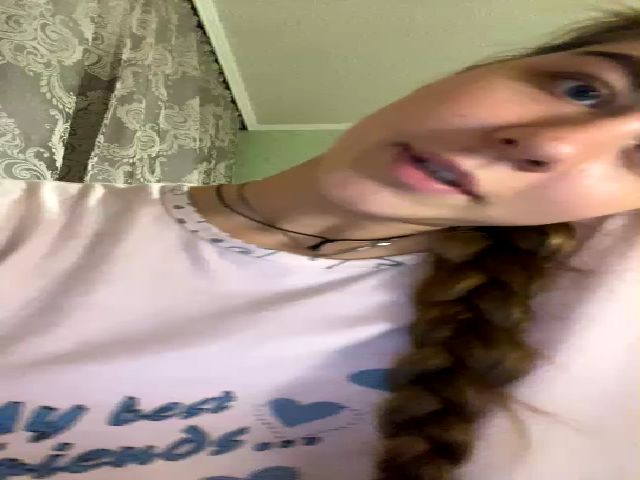 Live sex webcam photo for Dancelady18 #271378610