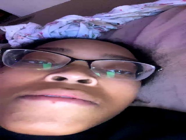 Live sex webcam photo for LoverGirl4200 #271376444