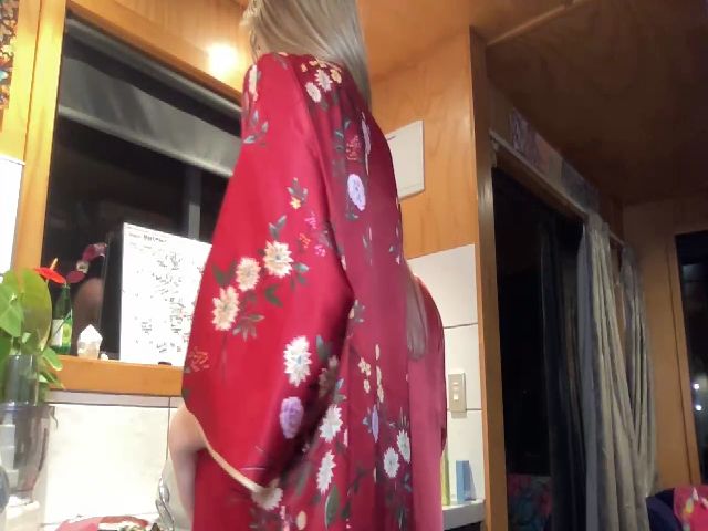 Live sex webcam photo for Victoria0 #271383598
