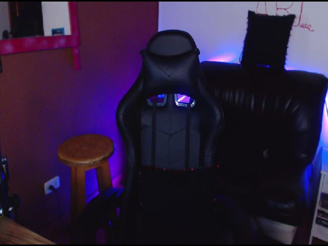 Live sex webcam photo for ari_hillberry #271391979