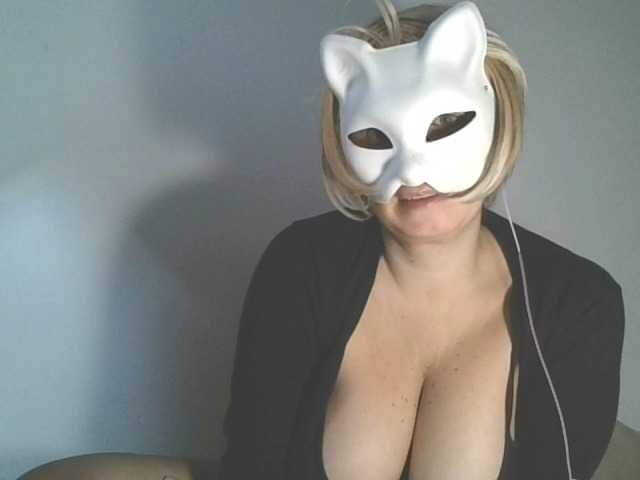 Live sex webcam photo for laslizaza #271401469