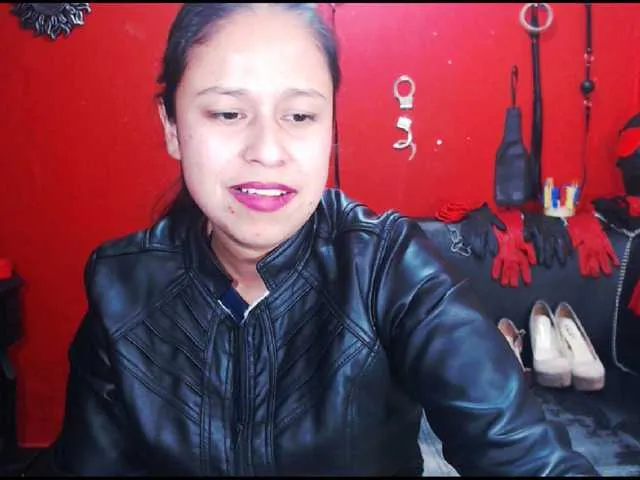 Live sex webcam photo for MEGANDIRTY #271406054