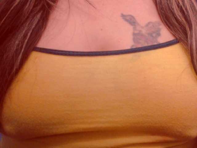 Live sex webcam photo for dirtywoman #271394305