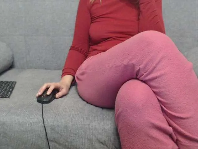 Live sex webcam photo for Sevilay #271401392