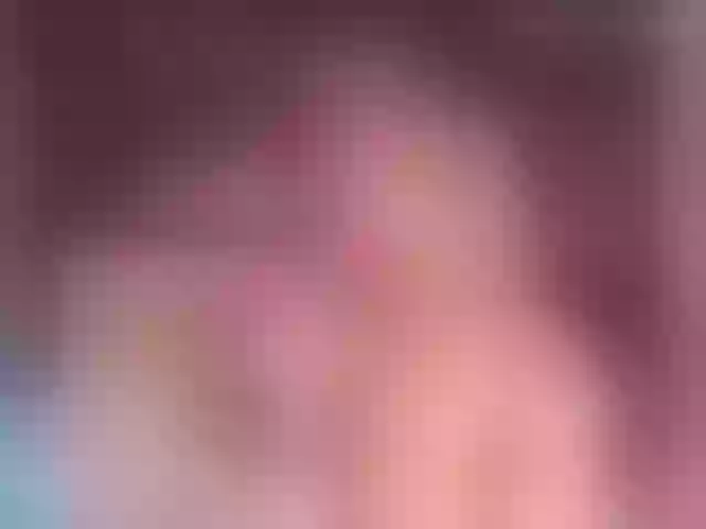 Live sex webcam photo for Little-Kitt69 #271392726