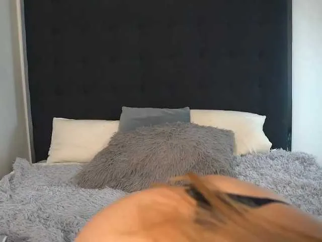 Live sex webcam photo for CHANNELL14 #271397384