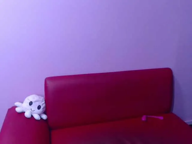 Live sex webcam photo for jeniferblanco #271394063