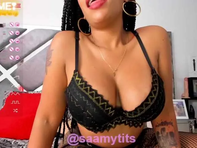 Live sex webcam photo for SaamyTits #271393466