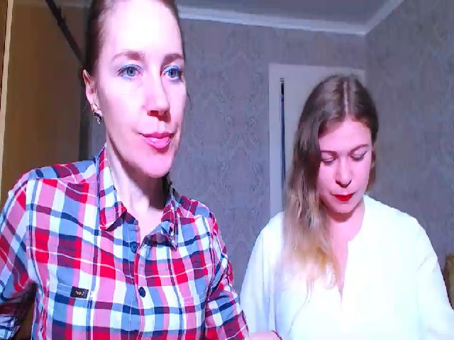 Live sex webcam photo for Oly_nice_ #271403654