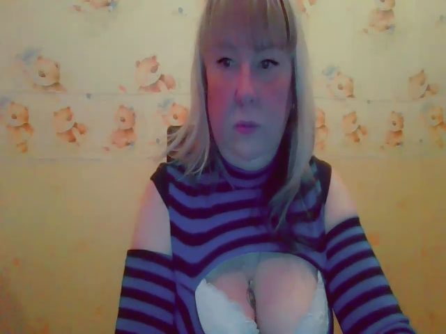 Live sex webcam photo for Christine31 #271403535