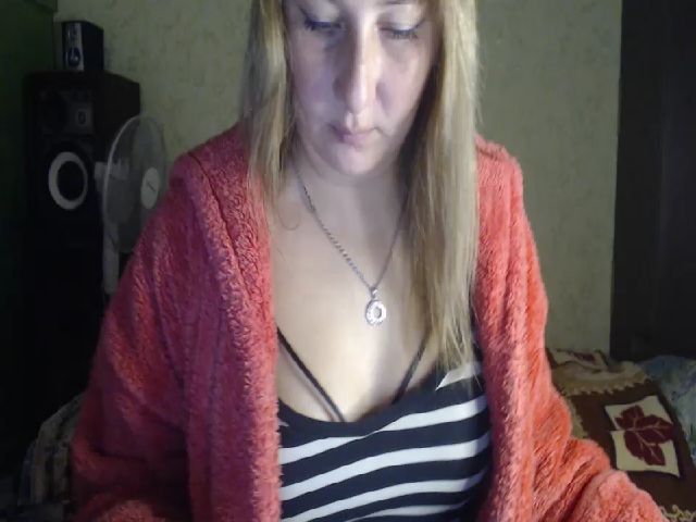 Live sex webcam photo for xxx_butterfly #271402164