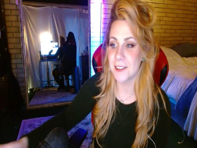 Live sex webcam photo for Sweetestlilly #271408056