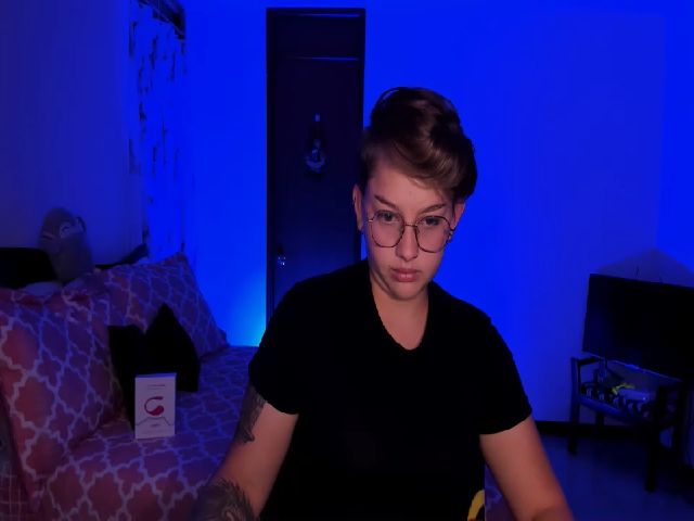 Live sex webcam photo for SalemJimenez #271398723