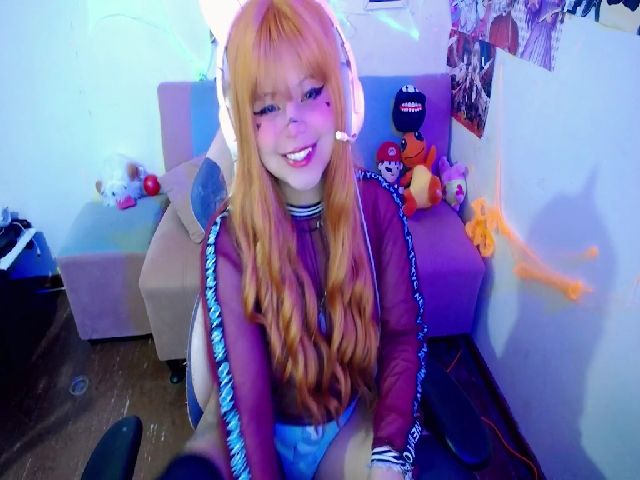 Live sex webcam photo for Aria_Yummi #271396556