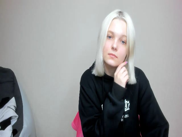 Live sex webcam photo for Liliagold #271403184