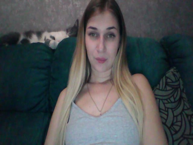 Live sex webcam photo for ChristineLive #271408280