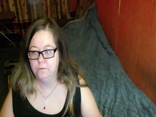 Live sex webcam photo for HotXXXGirl1 #271394574