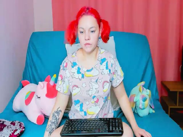 Live sex webcam photo for LanaCutie #271398989