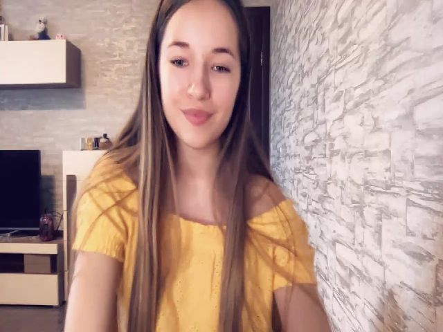 Live sex webcam photo for YourSonya_ #271399192
