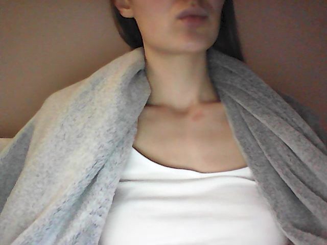 Live sex webcam photo for Eva_Knight #271402597