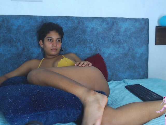 Live sex webcam photo for abluecat #271393891