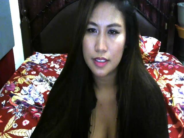 Live sex webcam photo for ThaiCumXXX #271394689