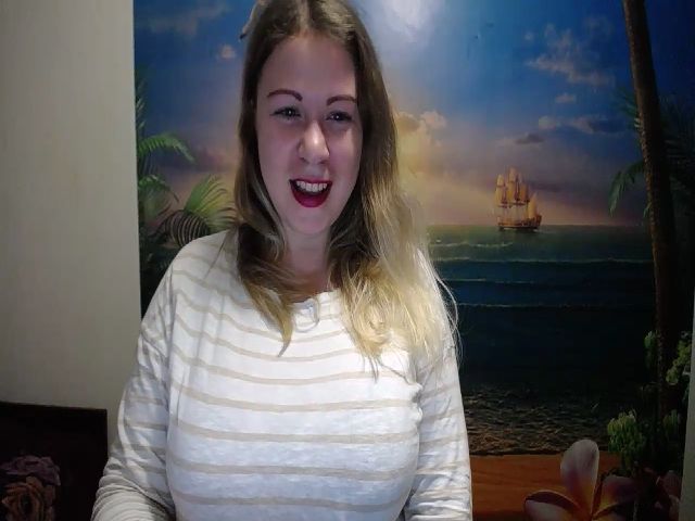 Live sex webcam photo for Nika_mmm #271408178