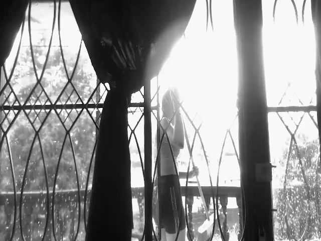 Live sex webcam photo for Emma_18x #271403406