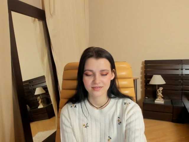 Live sex webcam photo for SoniNex #271400985