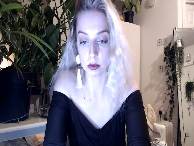 Live sex webcam photo for Spring__ #271406203