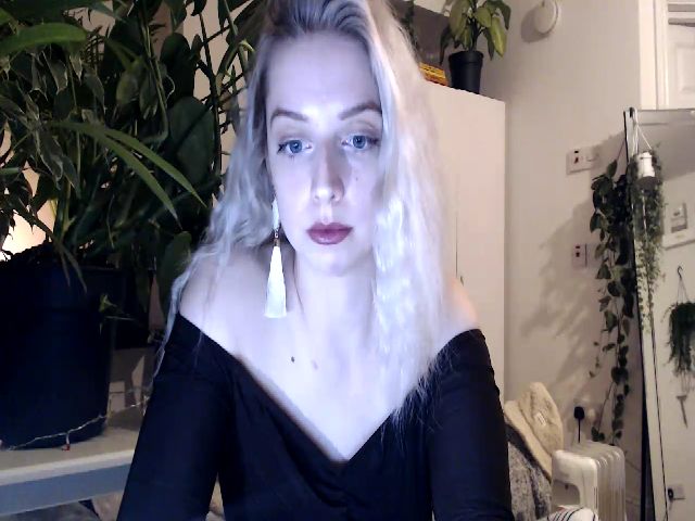 Live sex webcam photo for Spring__ #271406549