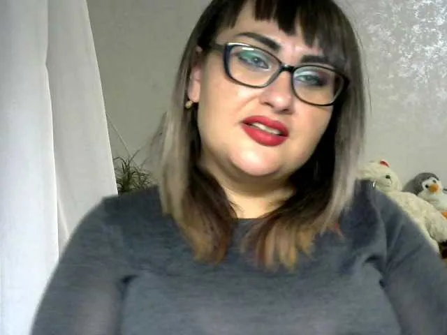 Live sex webcam photo for JessDream #271405154