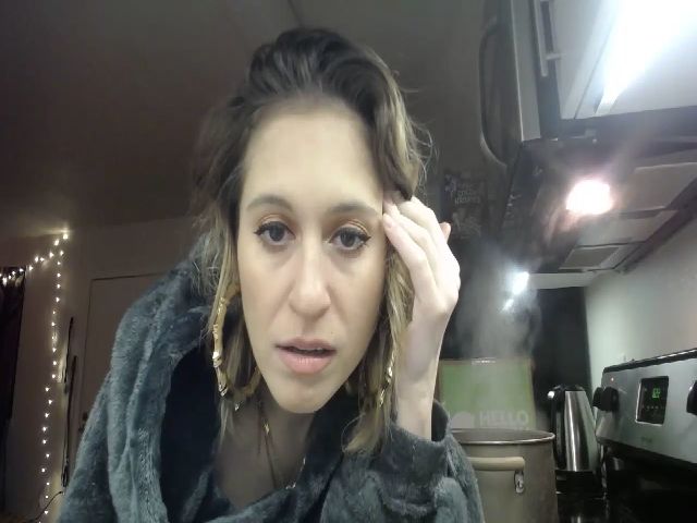 Live sex webcam photo for Lilith_whorns #271395126