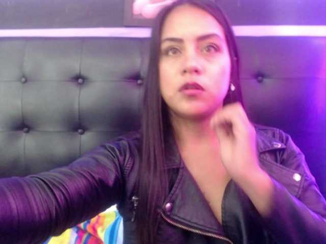 Live sex webcam photo for eva-hot #271406091