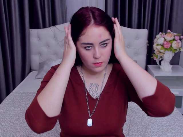 Live sex webcam photo for SindySmitt #271401074