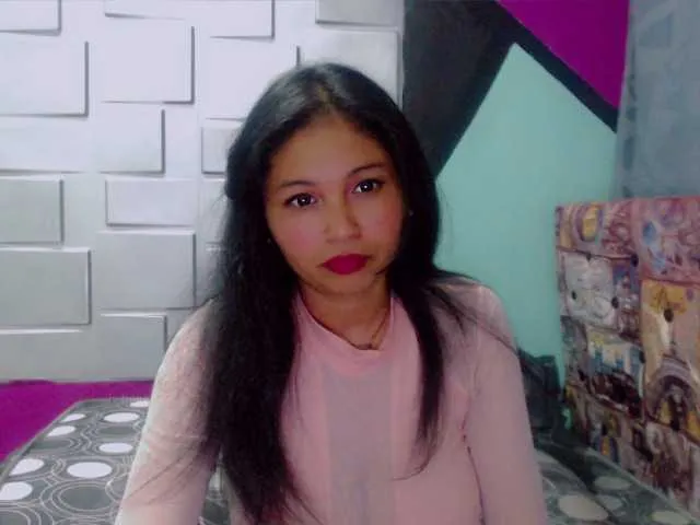 Live sex webcam photo for roxiduglas #271394614