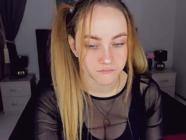 Live sex webcam photo for SeveiGold #271398717