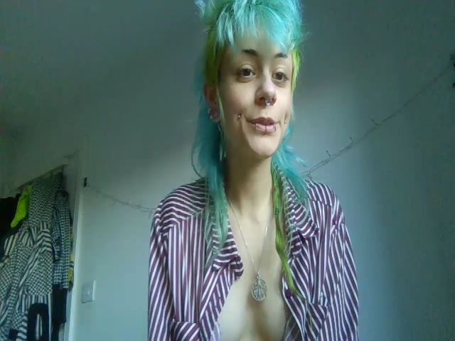 Live sex webcam photo for Punky_heidi #271400611